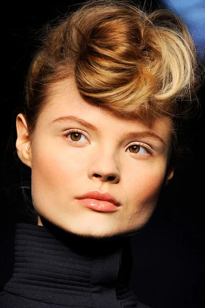 Look 24
